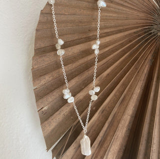 Cyra Pearl Necklace