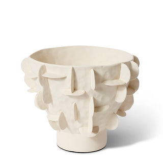 Adora Vessel