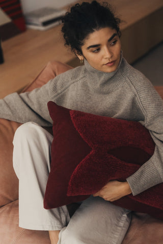 Abstract Cushion