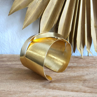 Eris Bracelet Cuff