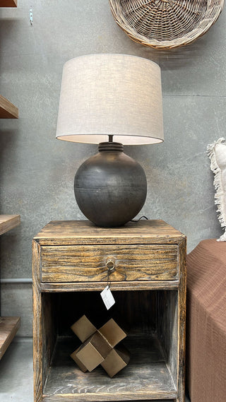 Vintage Black Donut  Neck Moon Pot